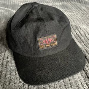 Vans Off The Wall Mens Black Adjustable Buckle Hat Cap - RARE design